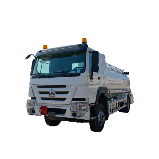 HOWO4 &times; 2 18000L Yakıt Tankı Kamyonu