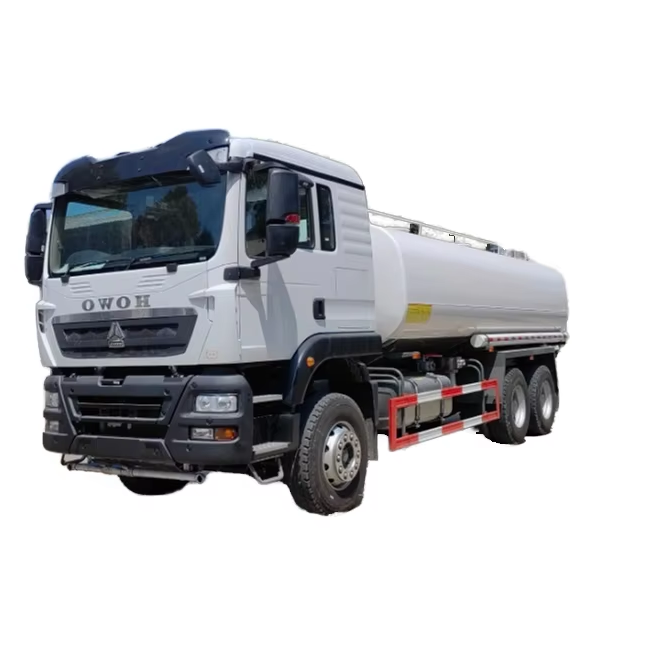 CNHTC HOWO6 &times; 4 25000L Yakıt Teslimat Tankı Kamyonu