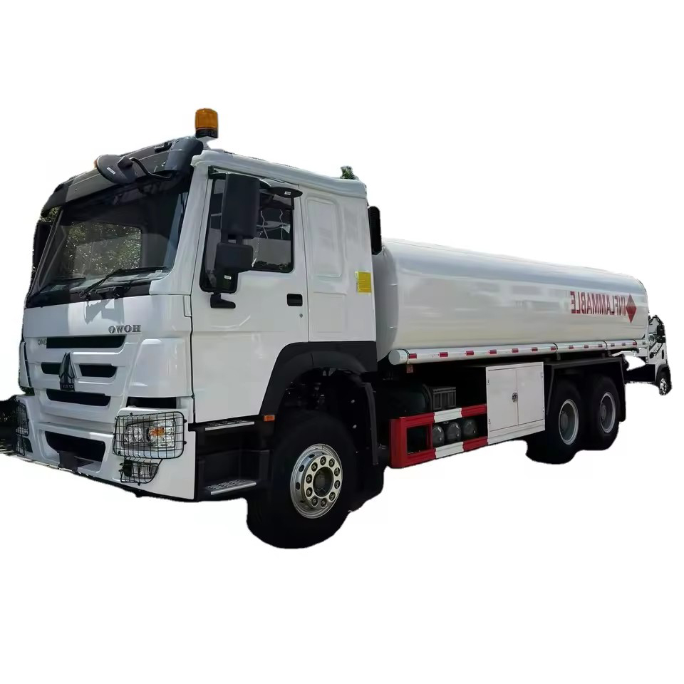 SINOTRUK HOWO 6x4 RHD Dizel Yakıt Tankeri