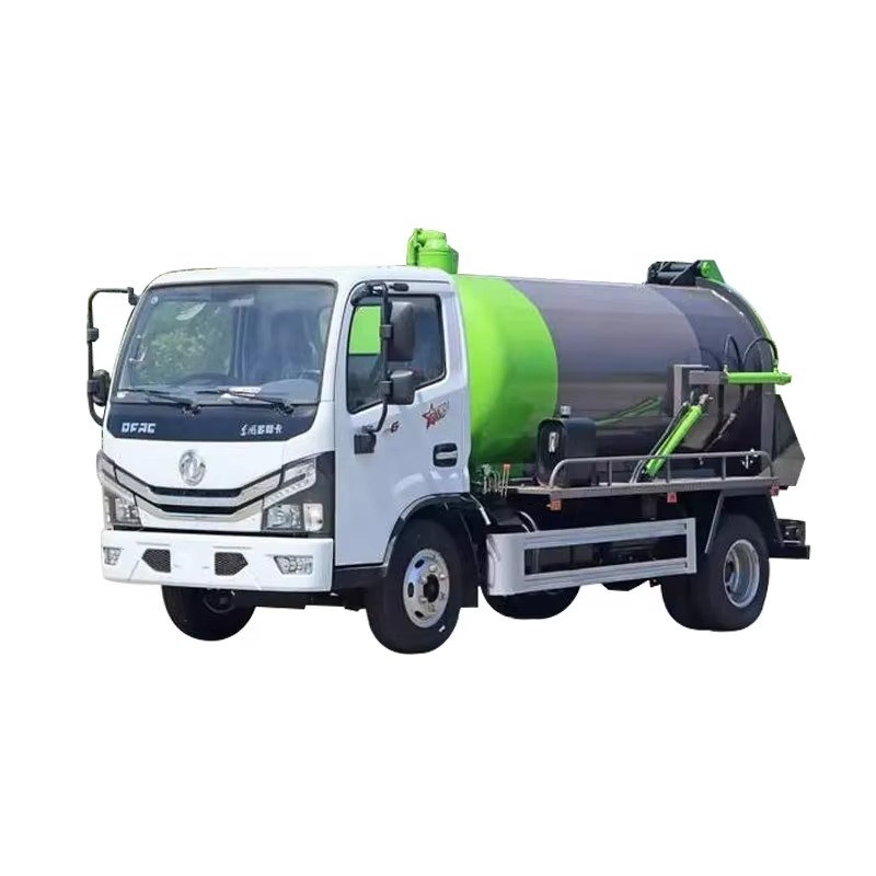 Dongfeng K&uuml;&ccedil;&uuml;k Sewage Emme Kamyonu 5 CBM Septik Emme Vakum Y&uuml;ksek Basın&ccedil