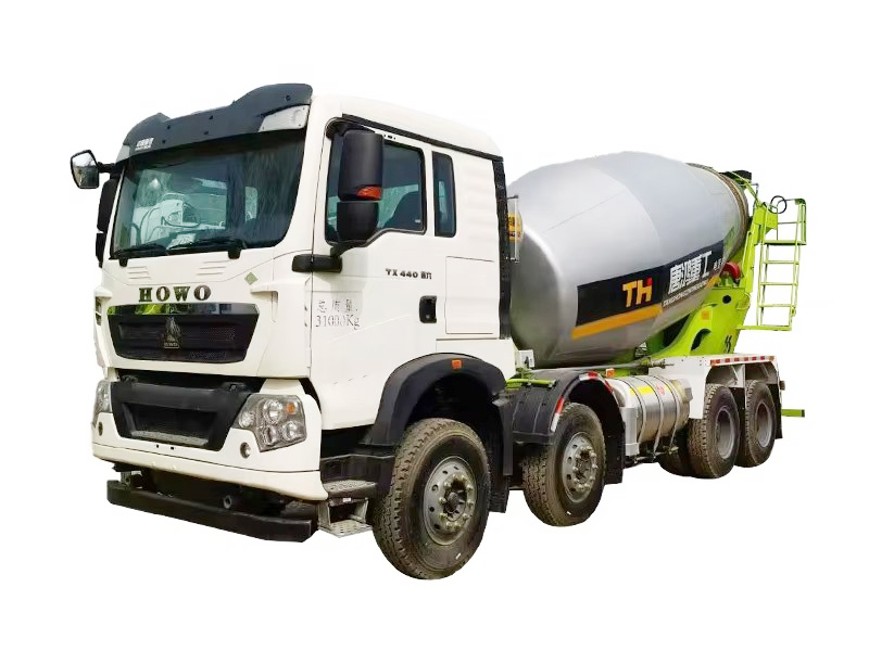 Howo 8x4 Beton Karıştırıcı Kamyon 8 CBM Beton Pompası Kamyon Kendinden Y&uuml;klenen Toplu &Ccedil;i