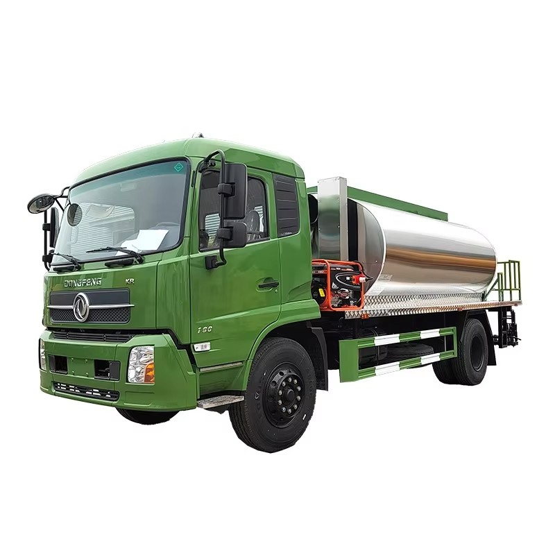 Dongfeng KR Yol İnşaat Makineleri Bit&uuml;men Sprayer Kamyon Satılık Asfalt Dağıtıcı Kamyon